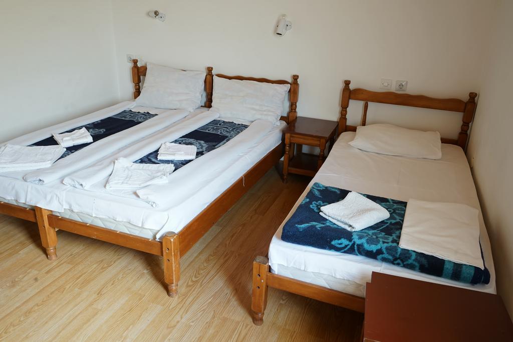 Lovac II Hotell Žabljak Eksteriør bilde